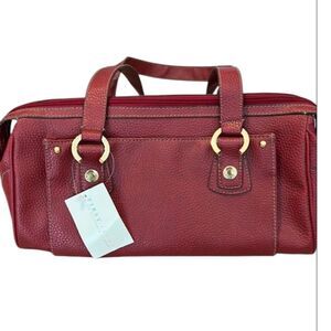 NWT First Issue red pebbled faux leather bag 1 inside & outside pocket zip close